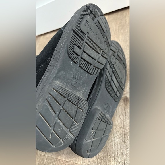 BEARPAW Boots - Picture 6 of 6